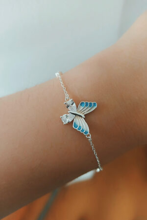 Mariposa color